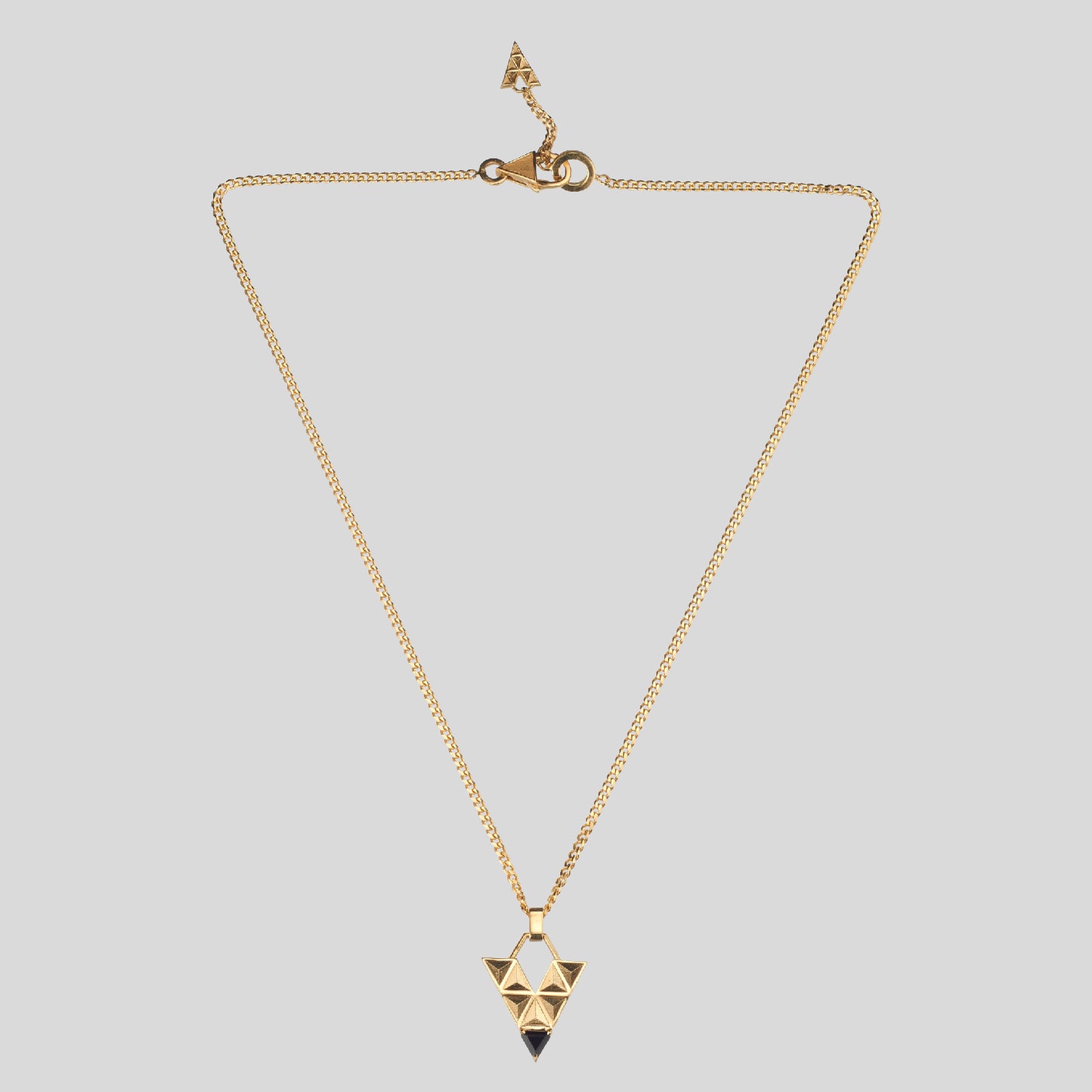 Collana V Prisma One